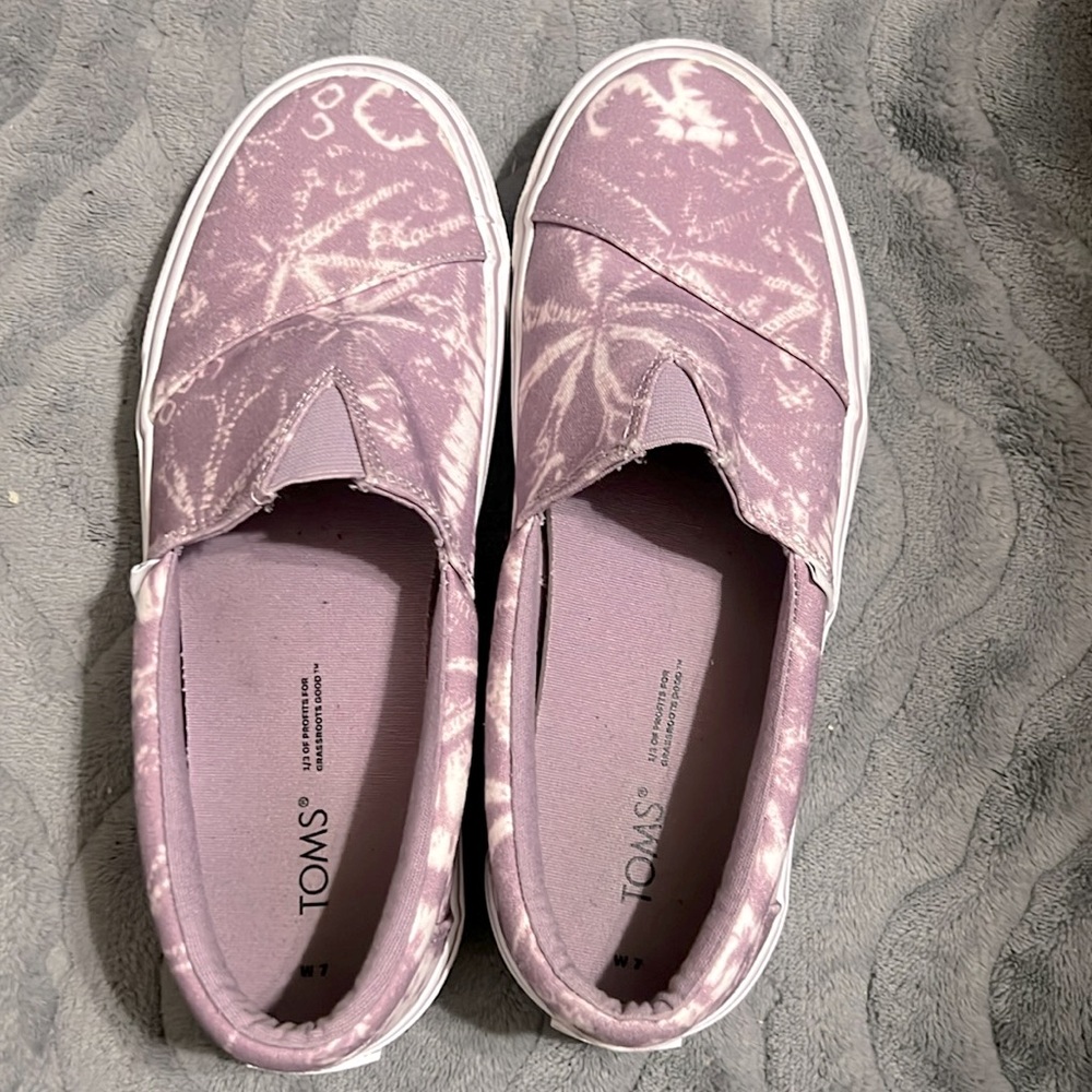 Slip on shoes